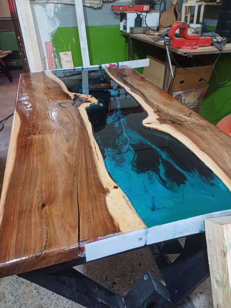 تولید و فروش تزئینات صنایع چوب و دکوری Ali Wood در هشتگرد